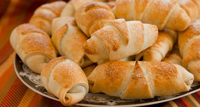 apple-croissants